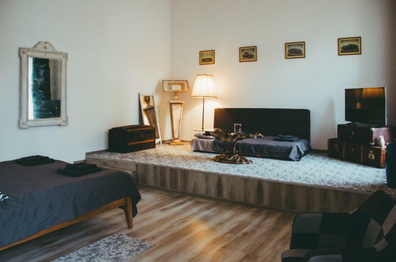 Apartmán Mansion Josephina Kluž Exteriér fotografie