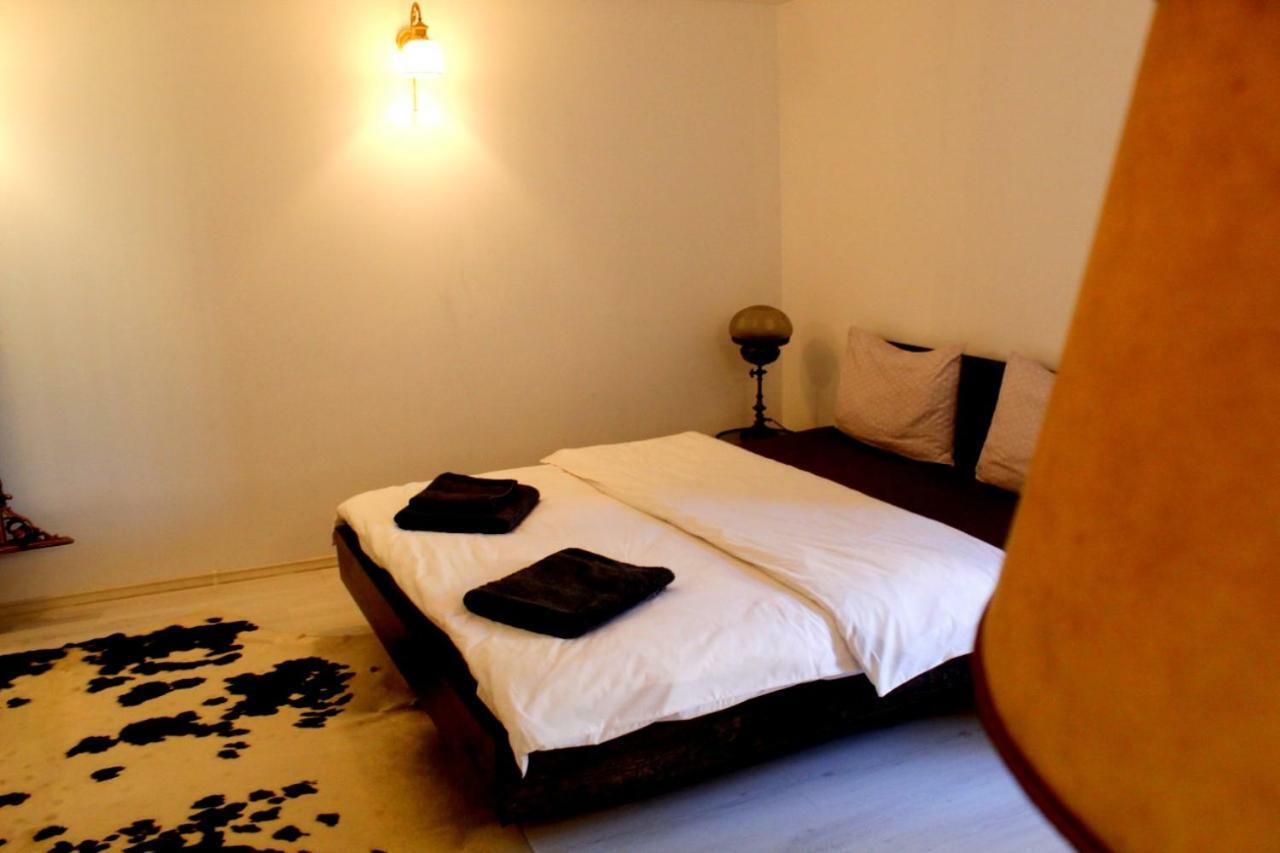 Apartmán Mansion Josephina Kluž Exteriér fotografie